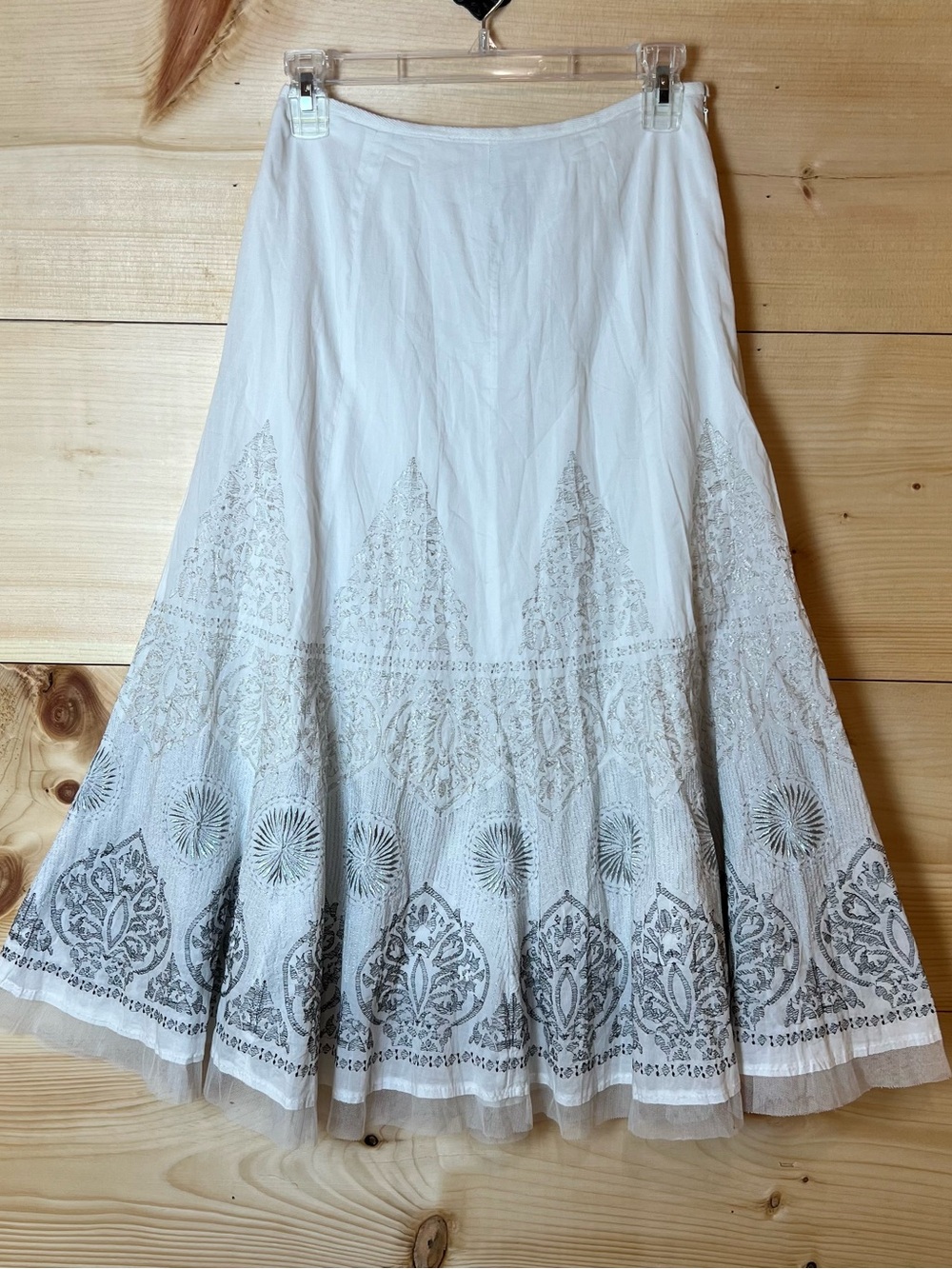 Peter Nygard White A-Line Skirt w/Silver & Gray Embroidery Fairycore Boho Whimsy